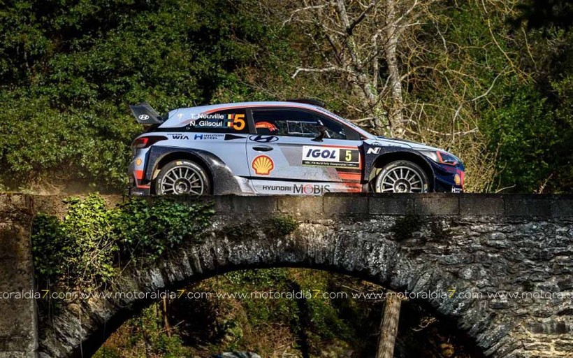 Thierry Neuville líder en Corcega