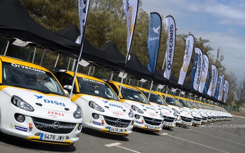 13 equipos en el Rally Islas Canarias