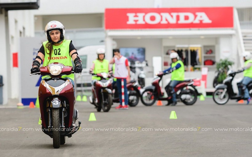 Medio centenar de moteros más, gracias a Honda Canarias