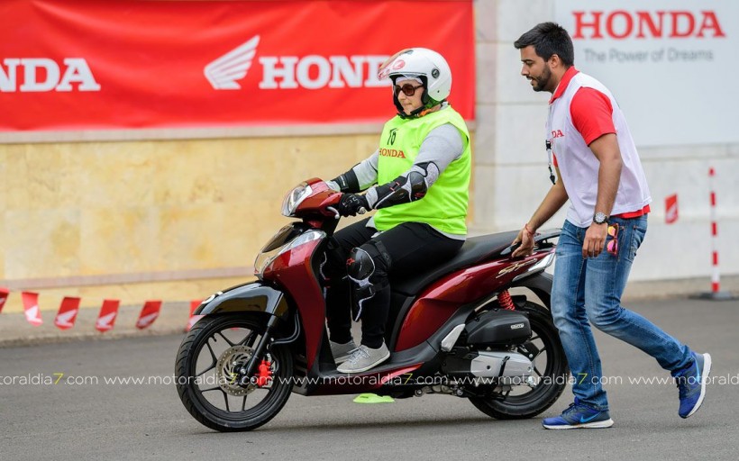 Medio centenar de moteros más, gracias a Honda Canarias