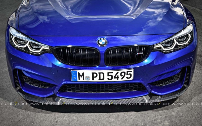 BMW M4 CS