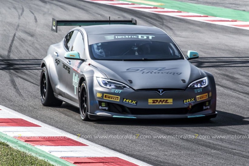 El Tesla P100D de Electric GT hace su debut mundial en Barcelona