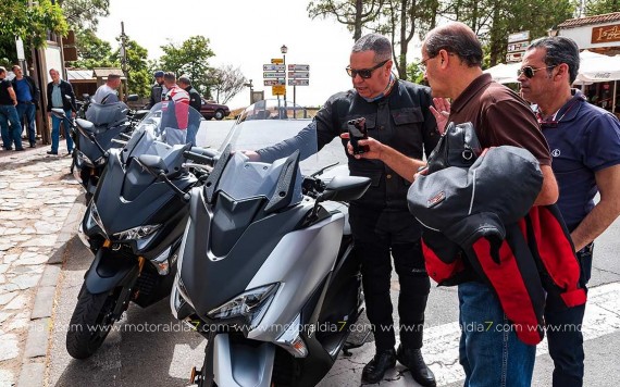 RUTA Yamaha TMax 2018