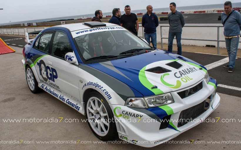 Miguel Cabral pone a punto su Evo VI