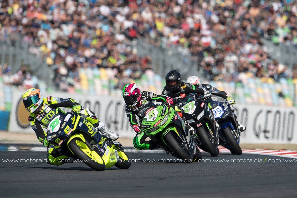 La primera Campeona en Velocidad.