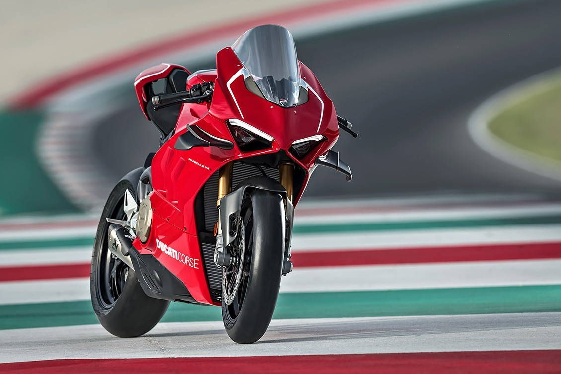 La Panigale V4 R es una moto de carreras