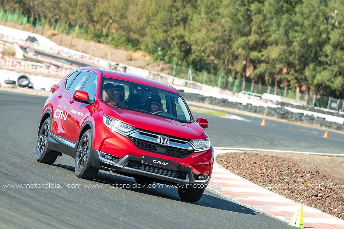 El nuevo CR-V de Honda, súper equipado de serie por 20.990 euros