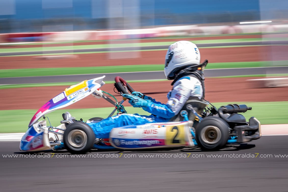 Espectaculares carreras en el inicio del Regional de Karting en Lanzarote