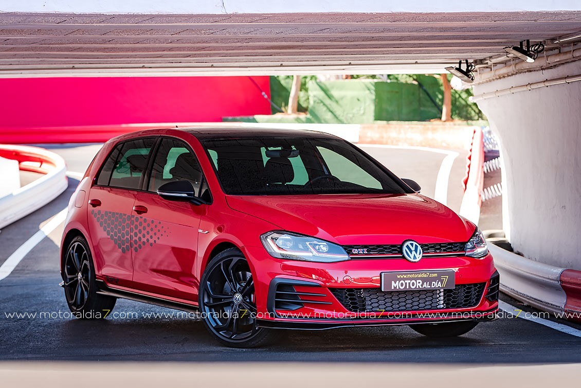 VW Golf GTI TCR