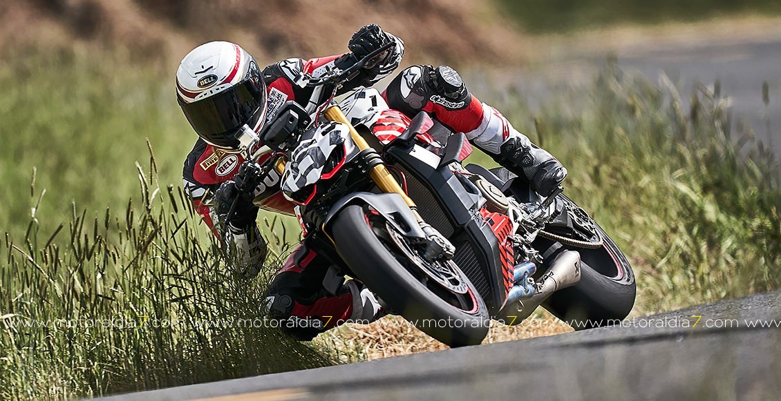 Ducati en la Pikes Peak con el prototipo Streetfighter V4