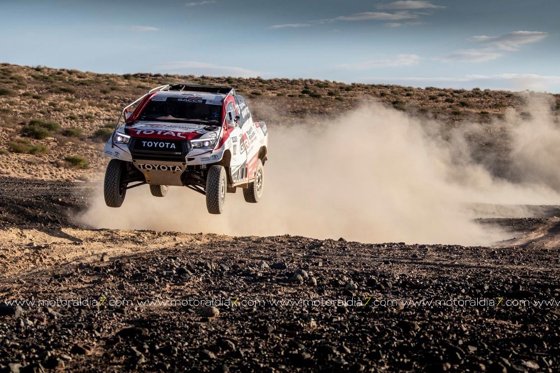 Fernando Alonso en el Dakar 2020 con Toyota