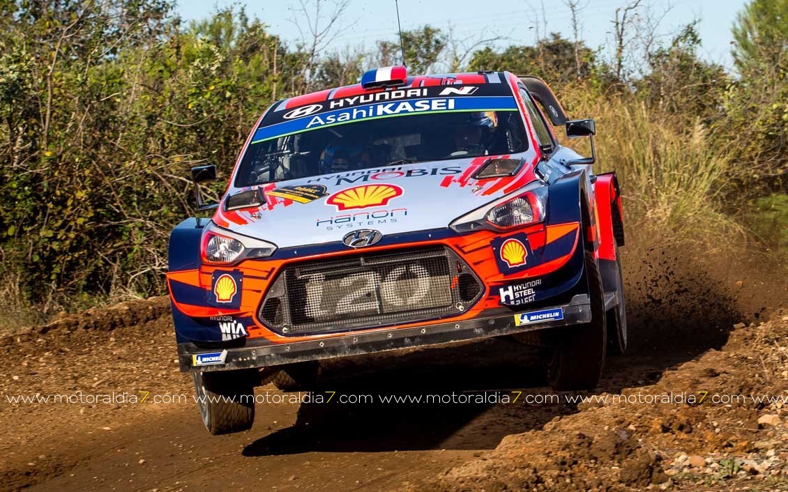 Loeb y Elena mandan en la etapa de tierra