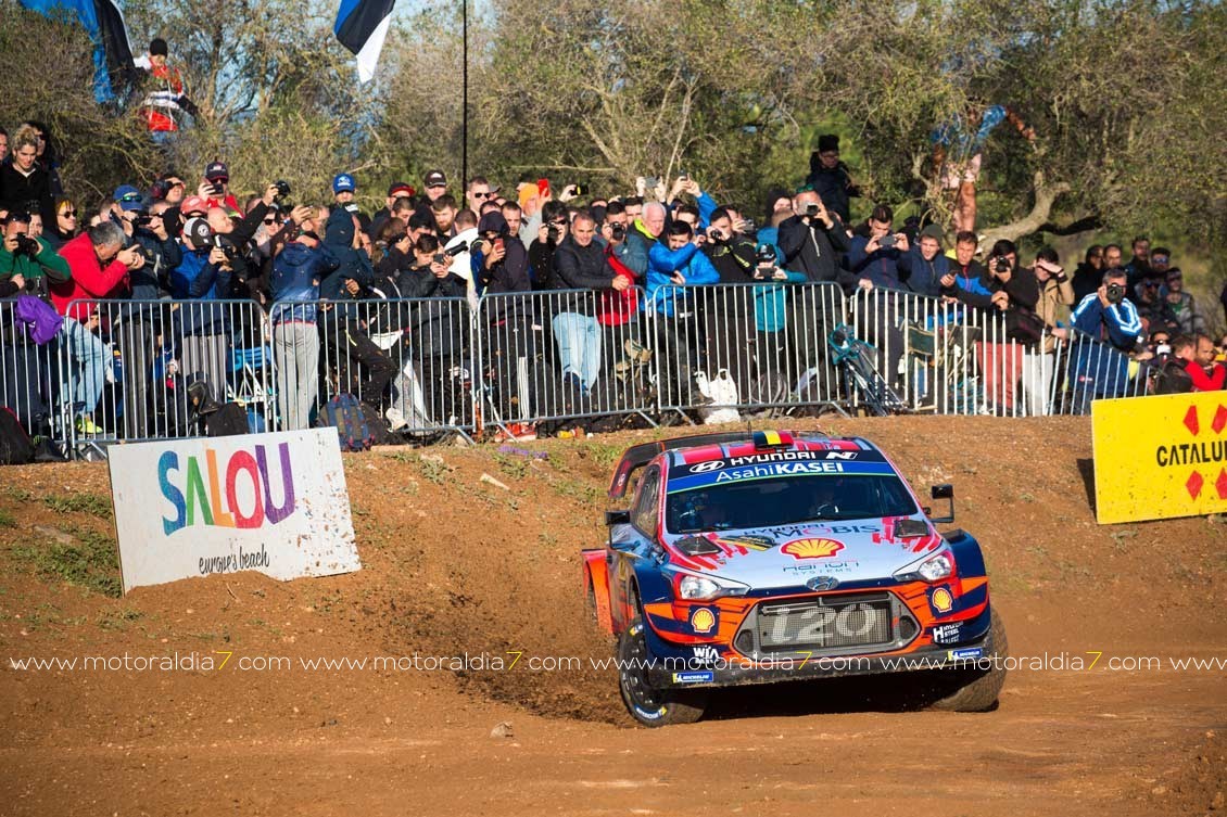 Loeb y Elena mandan en la etapa de tierra