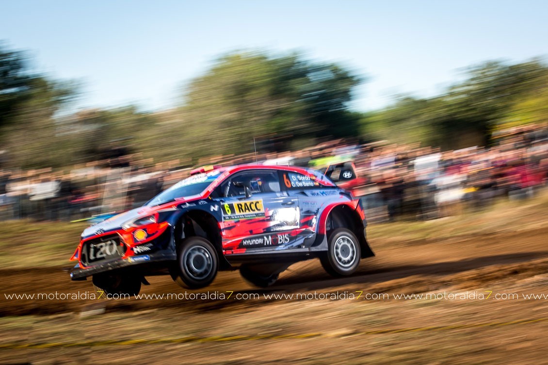 Loeb y Elena mandan en la etapa de tierra