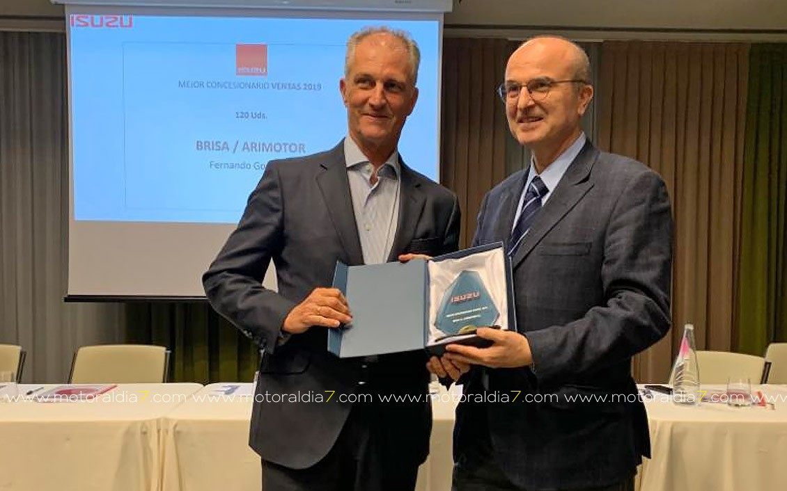ISUZU reconoce la labor comercial de Brisa Motor y Arimotor