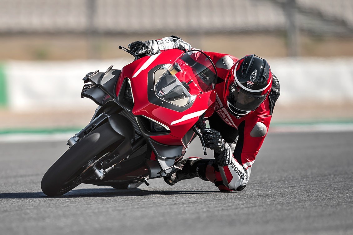 La Panigale V4 se convierte en Superleggera