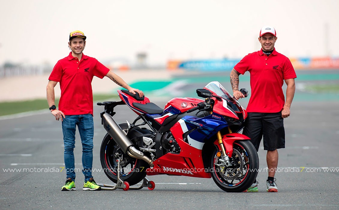 Álvaro Bautista analiza la nueva CBR1000RR-R