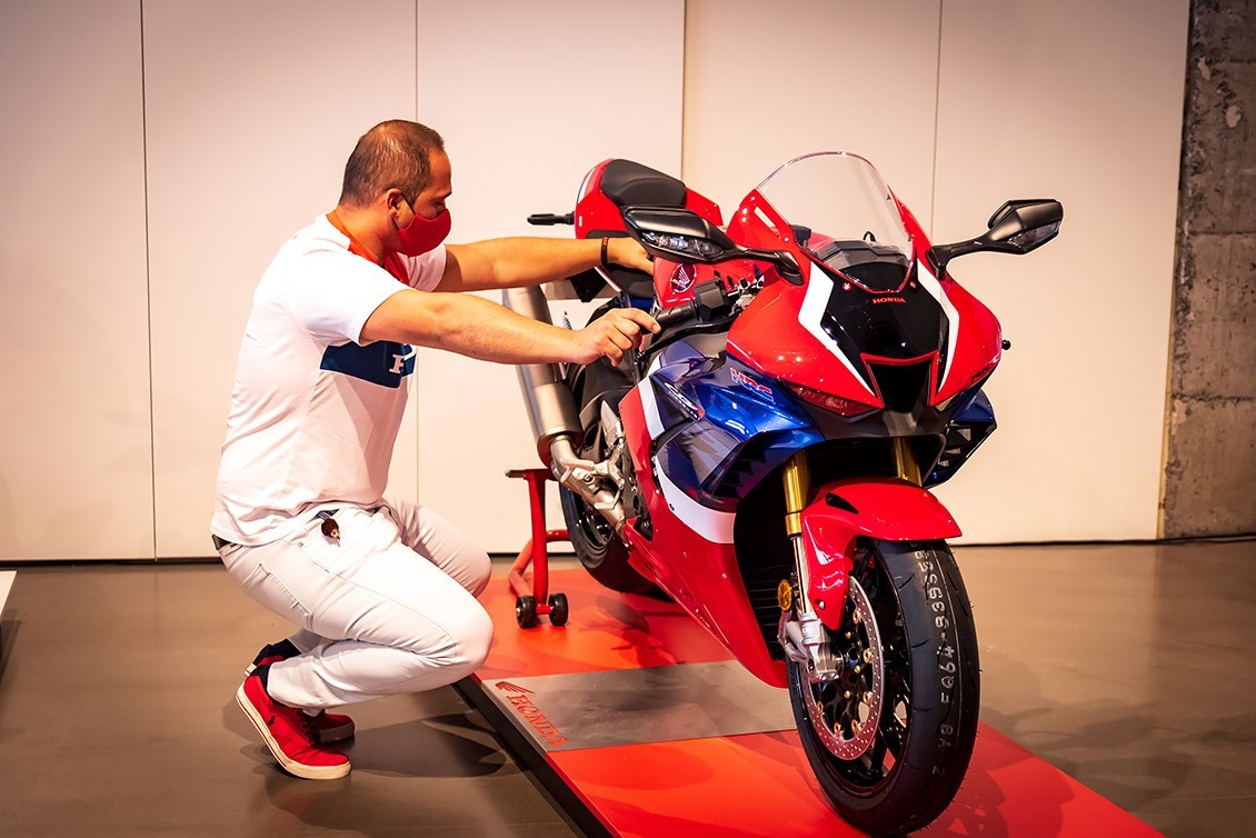 La nueva CBR1000RR-R, nacida para competir, ya en Canarias