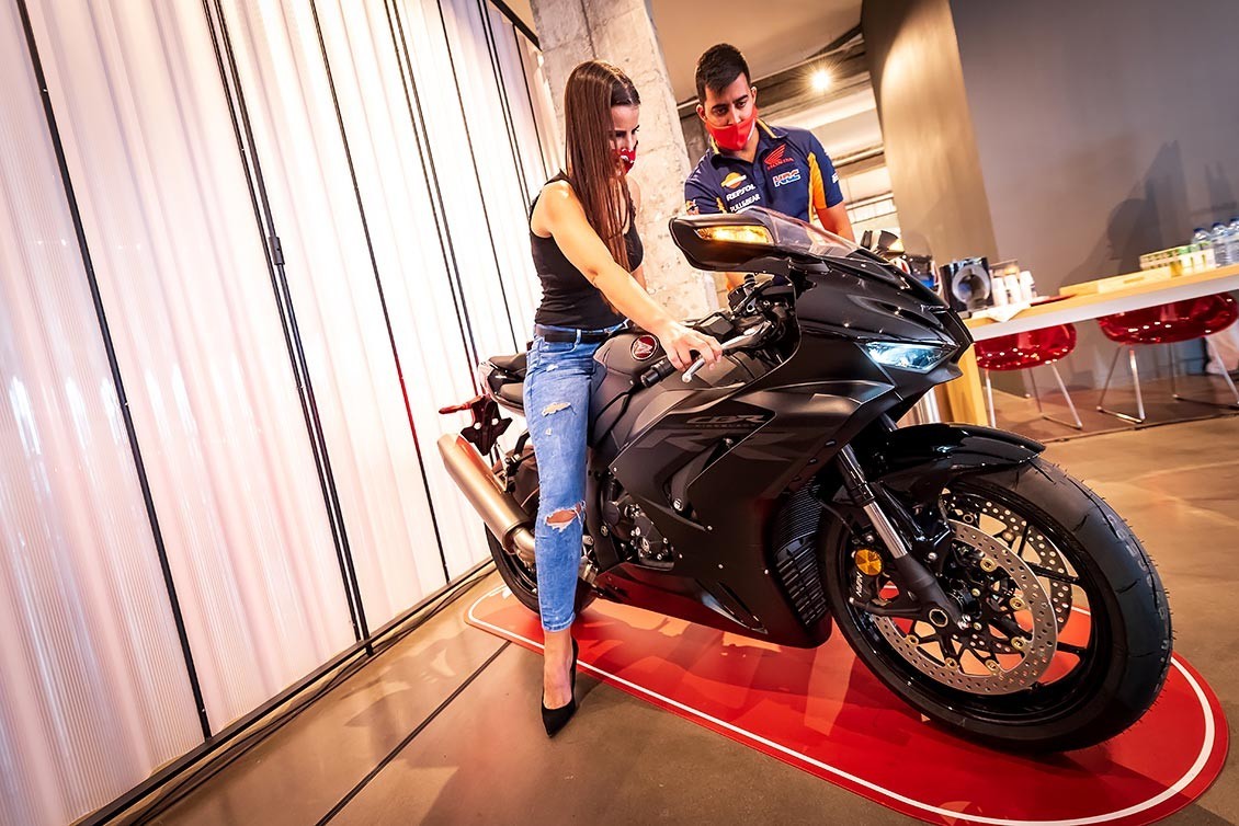 La nueva CBR1000RR-R, nacida para competir, ya en Canarias