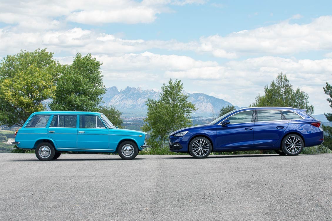 50 años separan el SEAT 1430 5 puertas del nuevo SEAT León Sportstourer