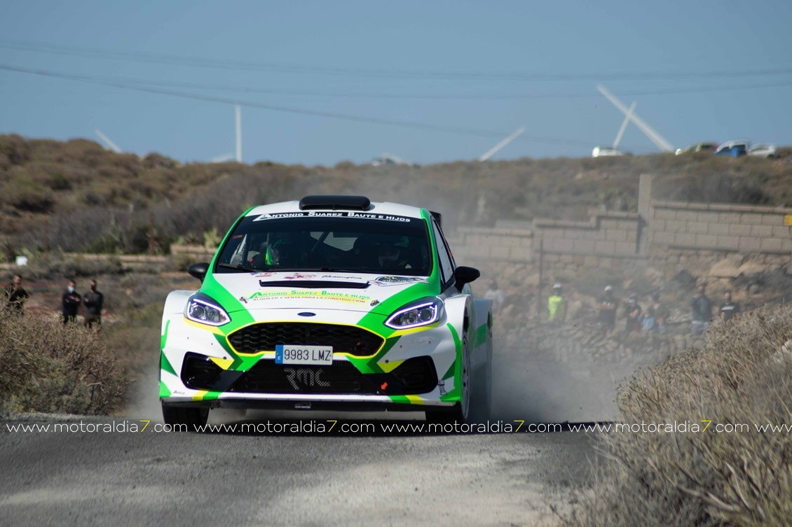 Rally Villa de Adeje, Cruz y Mujica dos pasos por delante