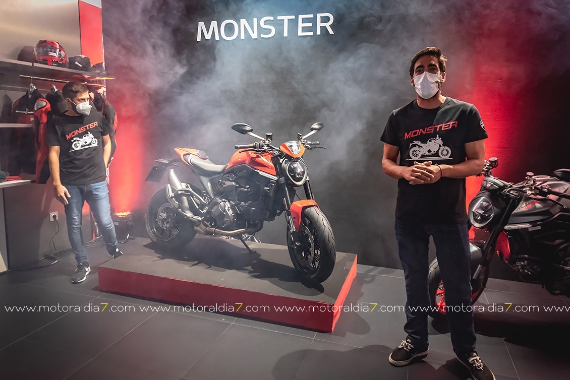Presentación Ducati Monster