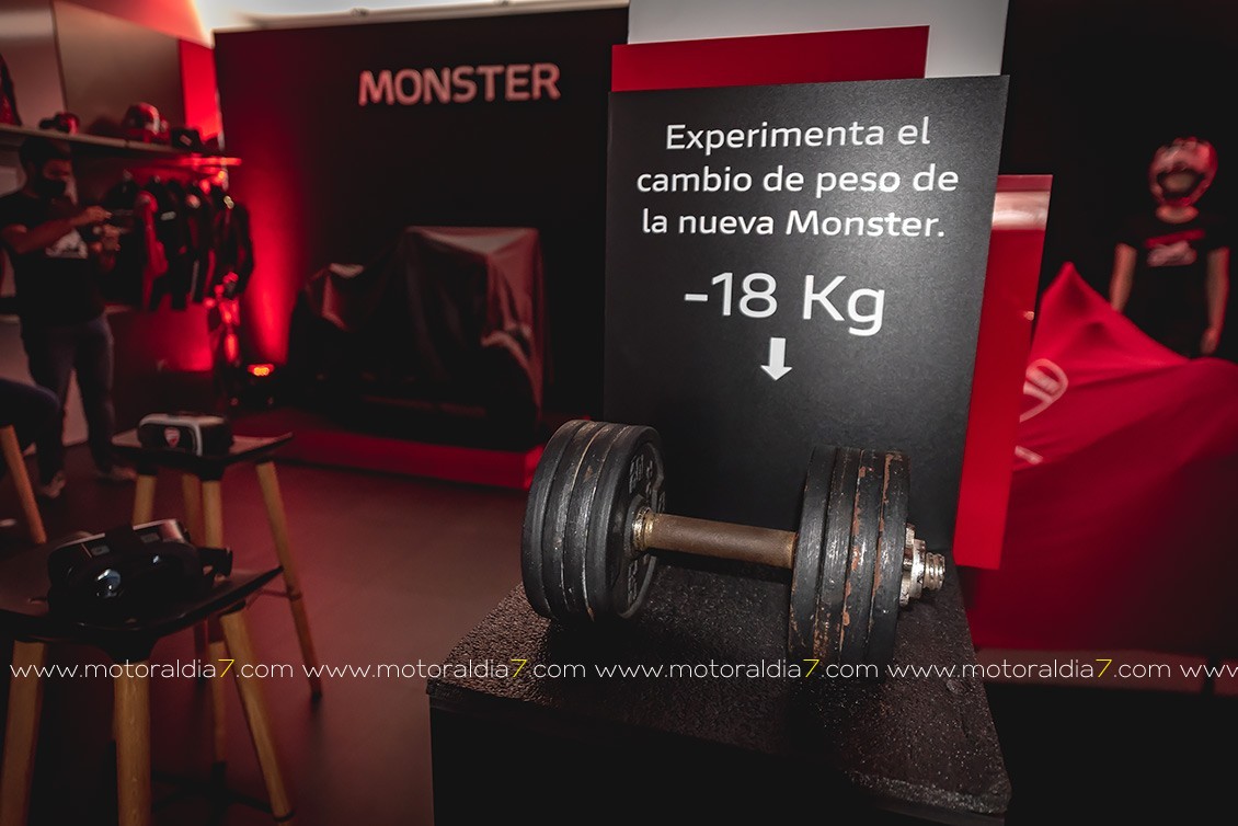 La nueva Monster pesa 166 kilos en seco, 18 kilos menos que su antecesora