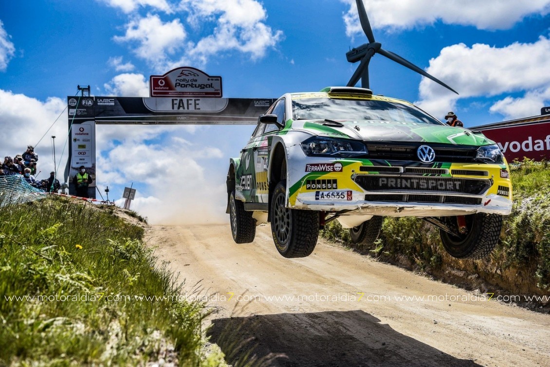 Elfyns Evans y Scott Martin, ganan en Portugal y revolucionan el WRC