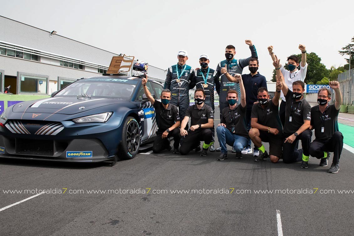 CUPRA gana la primera carrera de turismos eléctricos del mundo