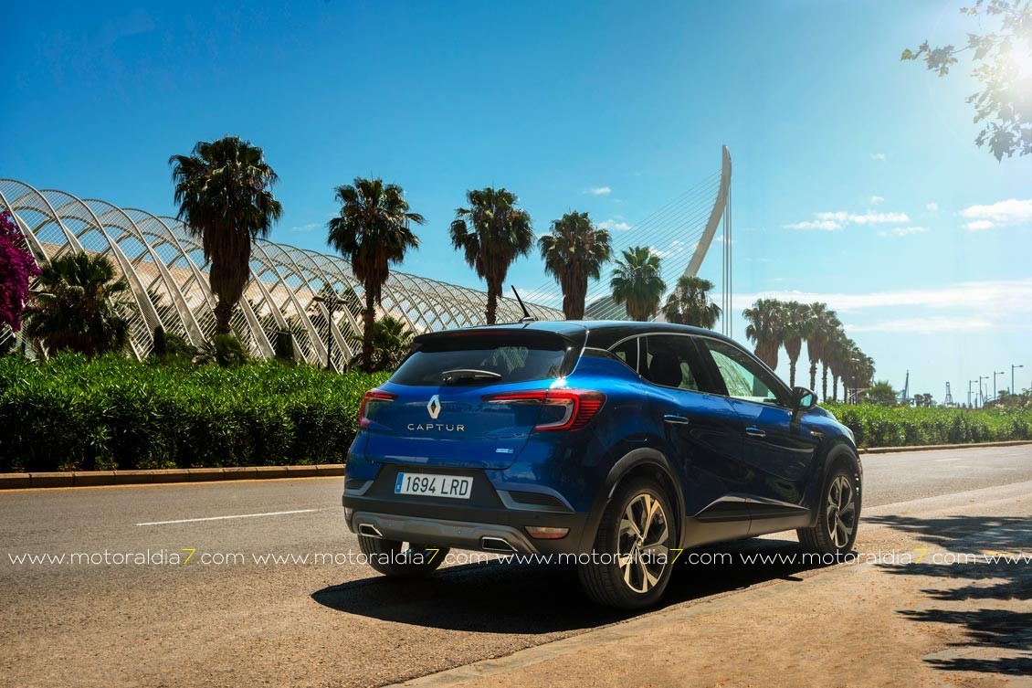 El Renaut Captur completa su gama con el hibrido