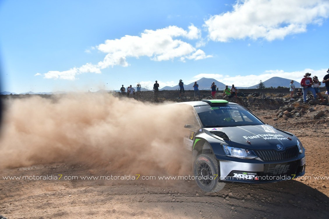 Al-Attyyad y Baumel mandan en el Rally de Tierra Isla de Los Volcanes