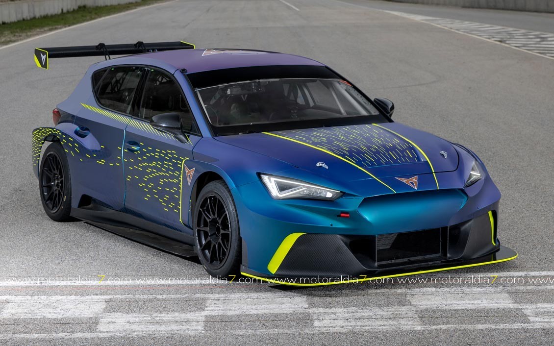 El equipo CUPRA EKS presenta a sus nuevos pilotos del campeonato FIA ETCR