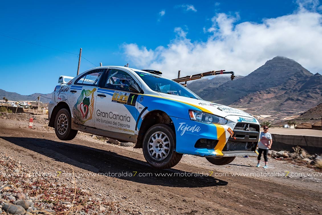 Dominio de Quintana y González en el Slalom La Aldea