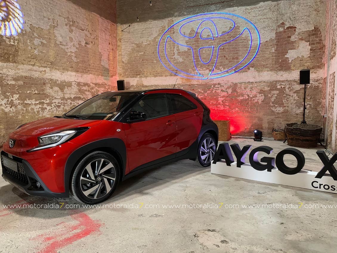 Toyota Aygo X Cross, un crossover urbano