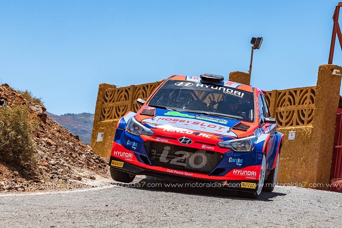 Toñi Ponce y Pedro Domínguez, los mejores en el Rally Ciudad de Telde