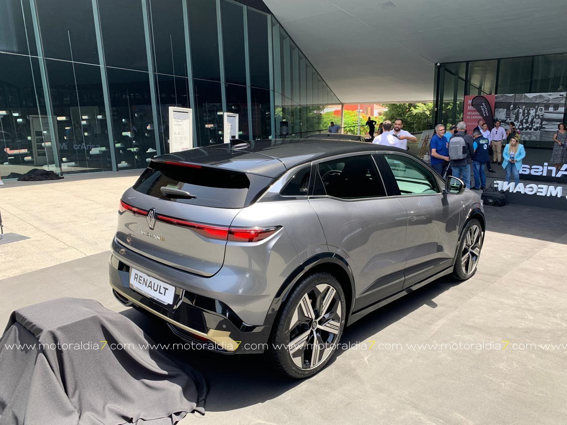 Ya está en Canarias el Renault Mégane E-Tech