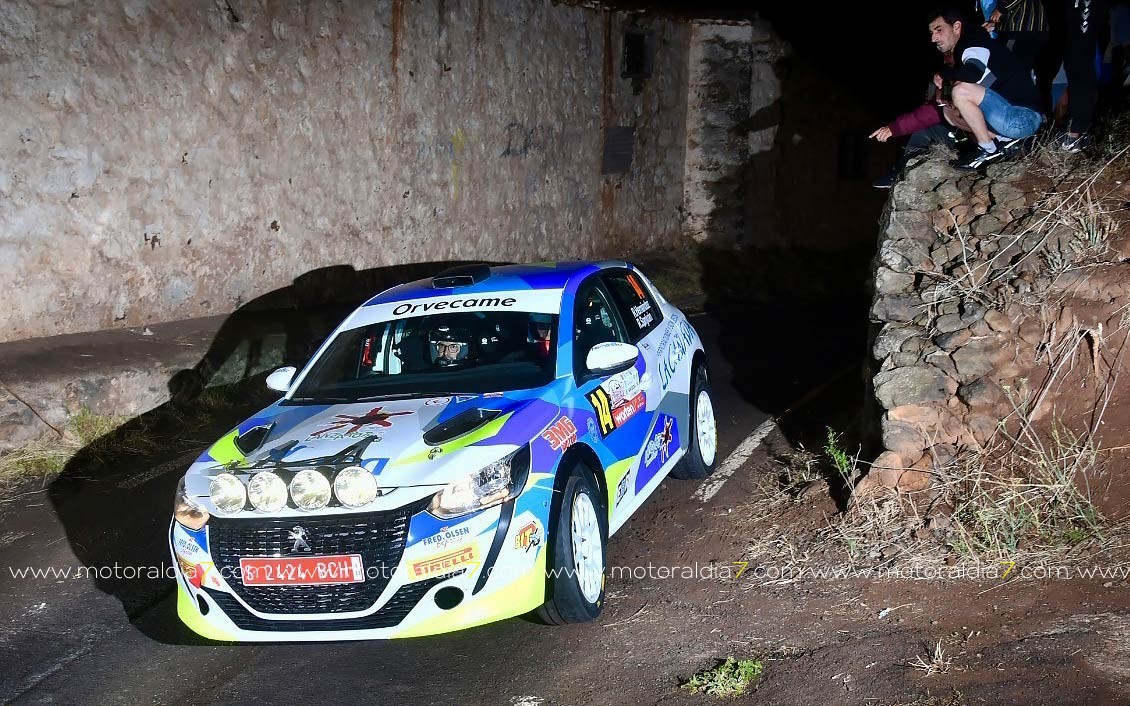 Cruz y Mujica, dan primero en el Rally Ciudad de La Laguna