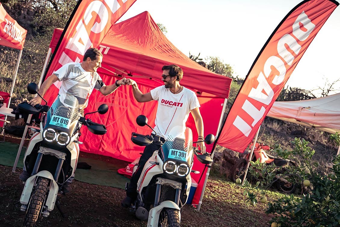 Ducati Canarias en la Mototrans Gran Canaria con la DesertX