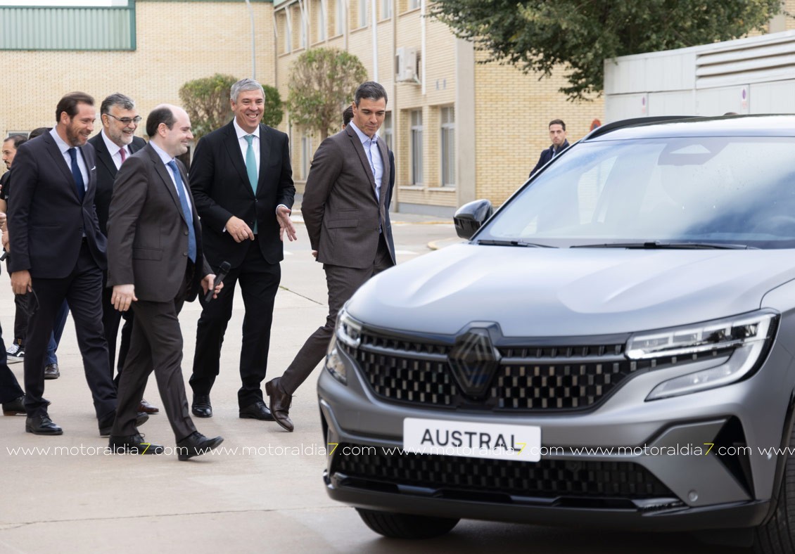 Pedro Sánchez visita el Centro I+D+I de Renault