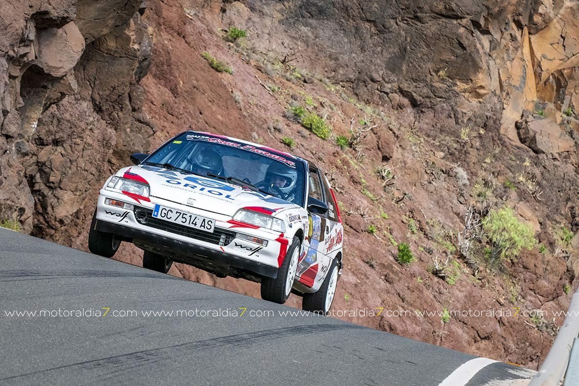 Juan José León y Taydía Santana vencedores en el Gran Canaria Historic Rally