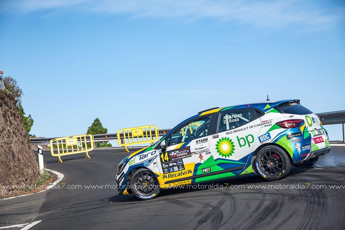 Cruz y Mujica con el 1 en Rally Isla Tenerife