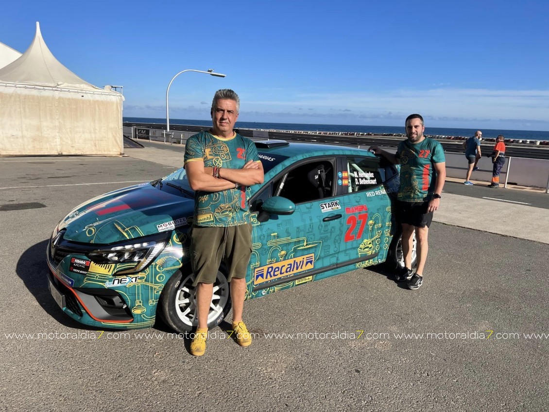 Manuel Hernández y David Bethencourt,  en su última prueba de la Clio Trophy Canarias