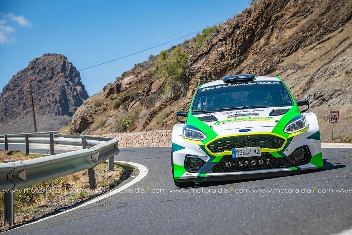 Fran Suárez y Néstor Gómez, campeones de Canarias de rallysprint