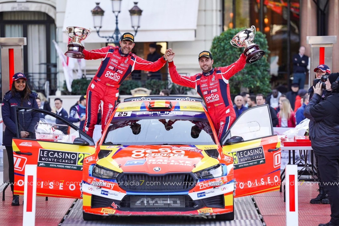 Pepe López y David Vázquez, hacen soñar en el WRC