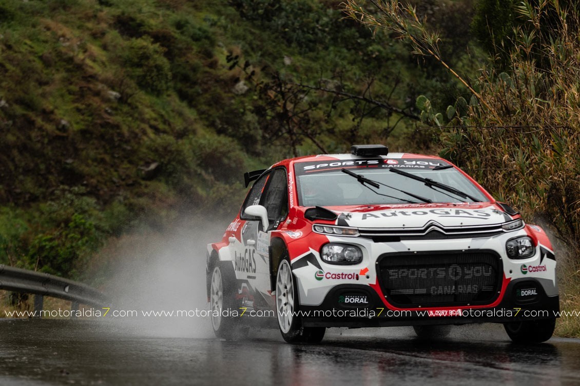 Enrique Cruz y Yeray Mujica, mejor tiempo en el Shakedown