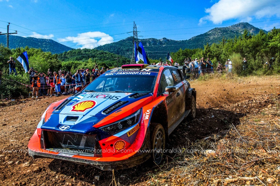 Triplete de Hyundai en Grecia, con Neuville más líder