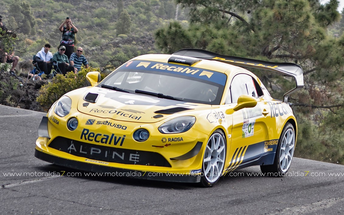 Lucha entre los Alpine y el GR Yaris de Cruz en Adeje