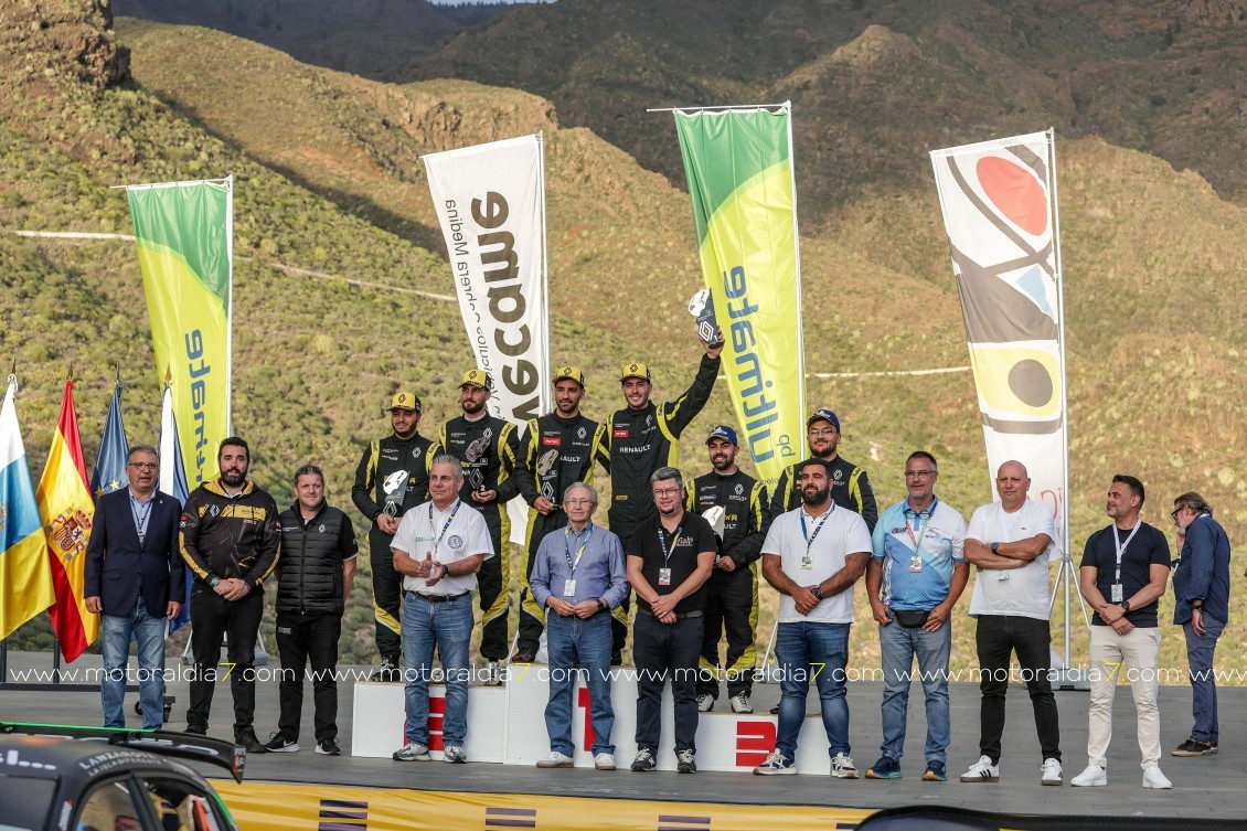 Jesús Pérez debuta con victoria en la Clio Trophy Canarias