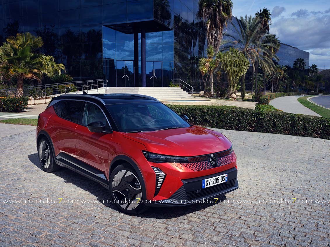 Cargador bidireccional de 22 kW en el Scenic