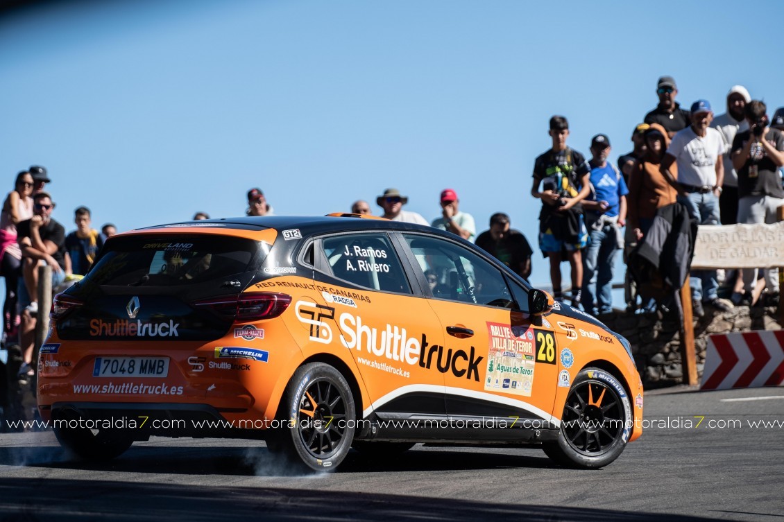 Jesús Pérez gana en la Clio Trophy Canarias y se acerca al liderato